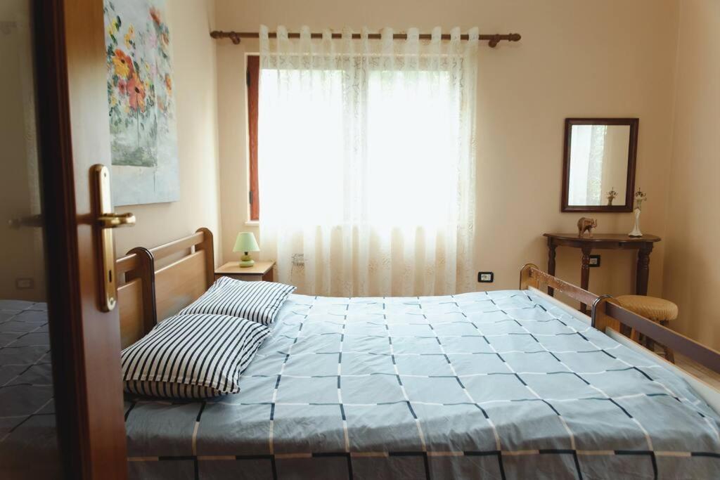 Rare Durres Apartment With Private Parking & Garden Esterno foto
